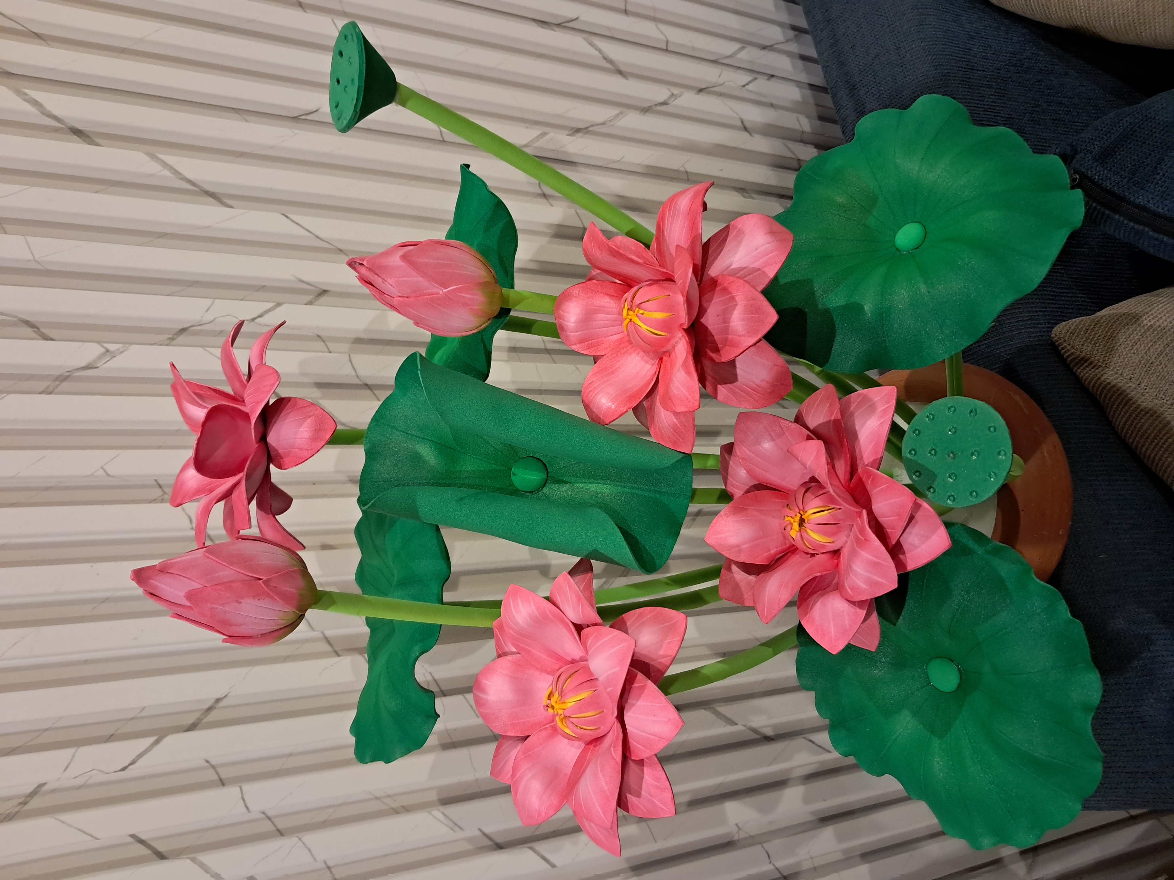 Door Floral Display 18 Nelum Flowers